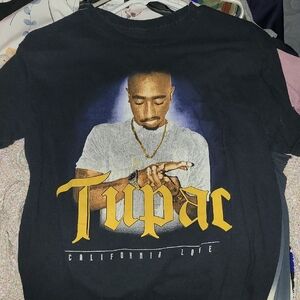 Black Tupac Graphic Tee